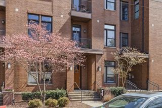 1706 18th Ave S Ste 205, Nashville, TN 37212