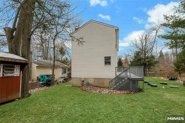 54 Race Track Drive, West Milford, NJ 07421