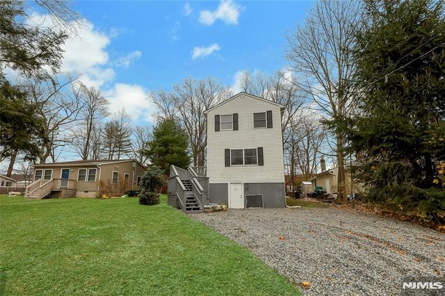 54 Race Track Drive, West Milford, NJ 07421