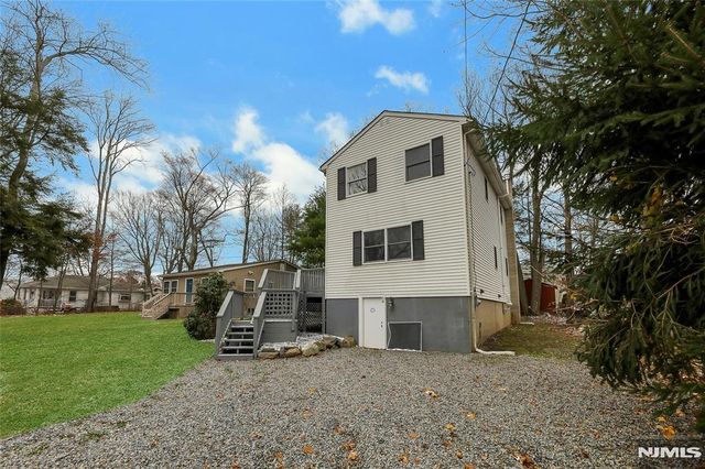 54 Race Track Drive, West Milford, NJ 07421