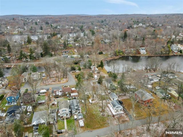 54 Race Track Drive, West Milford, NJ 07421