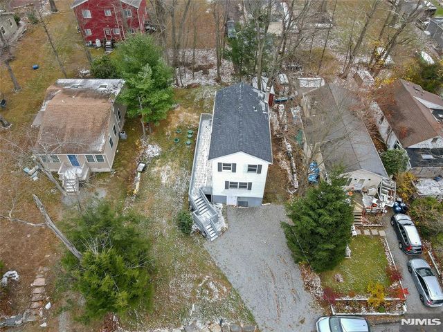 54 Race Track Drive, West Milford, NJ 07421