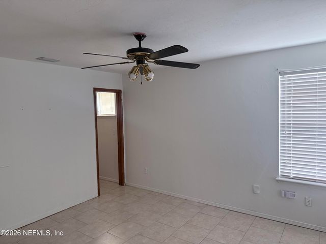 2288 IRONSTONE Drive E, Jacksonville, FL 32246