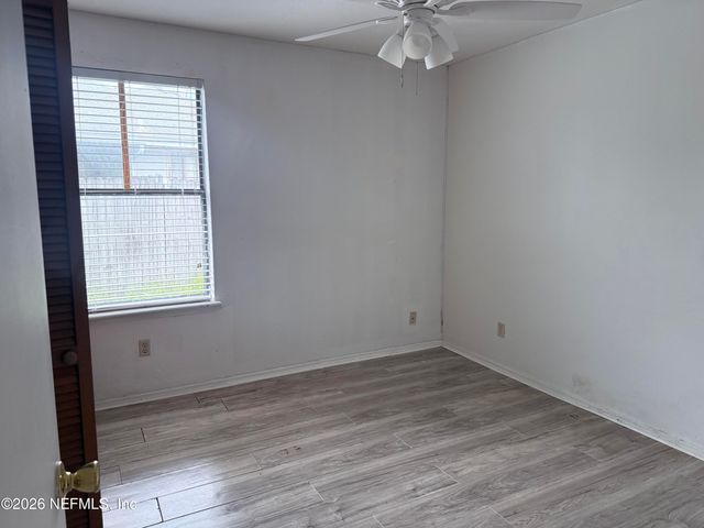 2288 IRONSTONE Drive E, Jacksonville, FL 32246