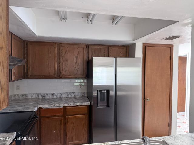 2288 IRONSTONE Drive E, Jacksonville, FL 32246