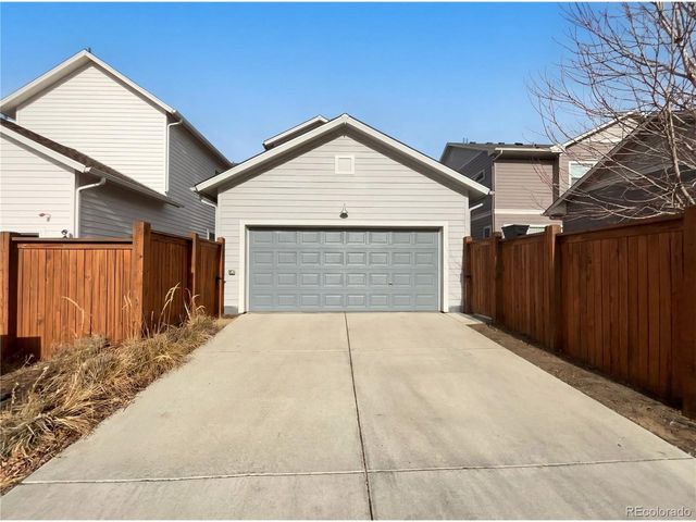 10260 E 57th Pl, Denver, CO 80238