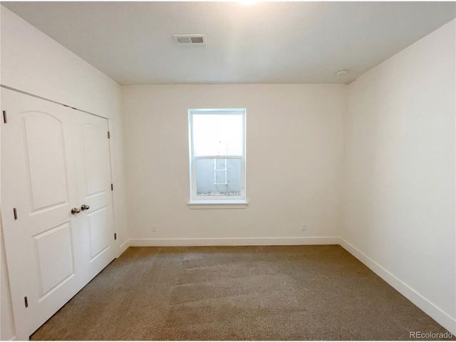 10260 E 57th Pl, Denver, CO 80238