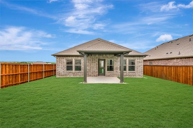 144 Summer Rain Way, Newark, TX 76071
