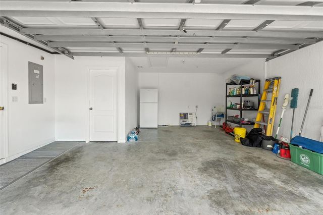 8330 COCKATOO ROAD, Weeki Wachee, FL 34613