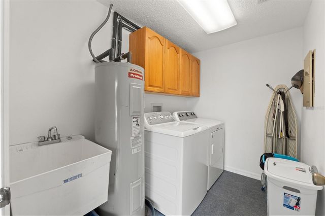 8330 COCKATOO ROAD, Weeki Wachee, FL 34613
