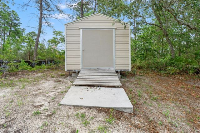 8330 COCKATOO ROAD, Weeki Wachee, FL 34613