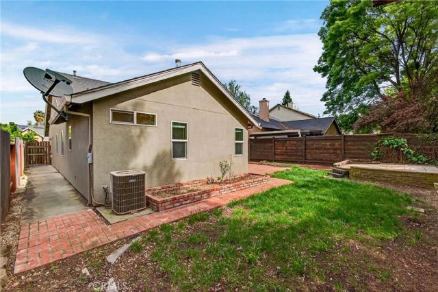 1871 Auburn Oak Way, Chico, CA 95928