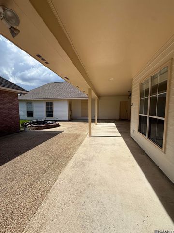15518 Therese Ct, Prairieville, LA 70769