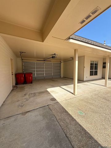 15518 Therese Ct, Prairieville, LA 70769