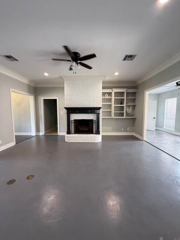 15518 Therese Ct, Prairieville, LA 70769