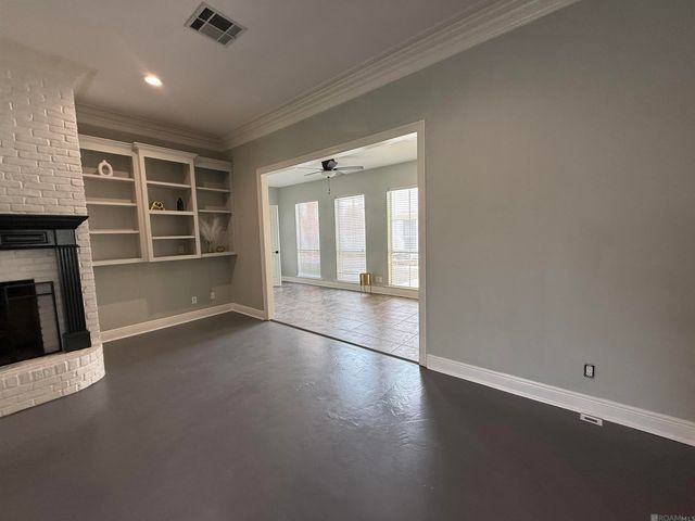 15518 Therese Ct, Prairieville, LA 70769