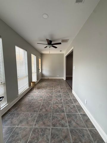 15518 Therese Ct, Prairieville, LA 70769