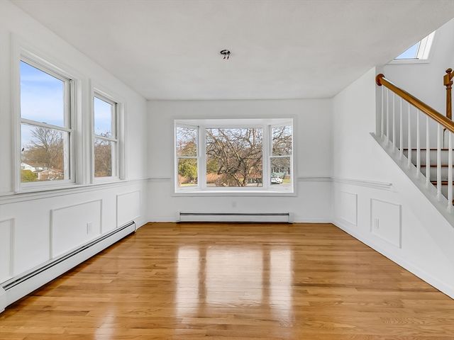 3 Balfour Ct, Haverhill, MA 01835