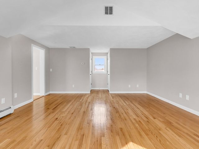 3 Balfour Ct, Haverhill, MA 01835