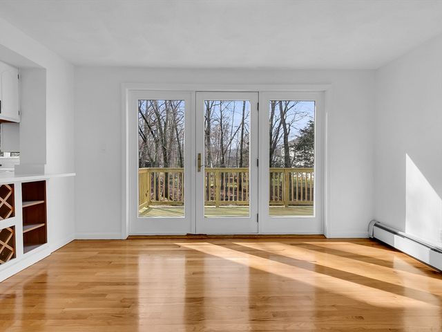 3 Balfour Ct, Haverhill, MA 01835