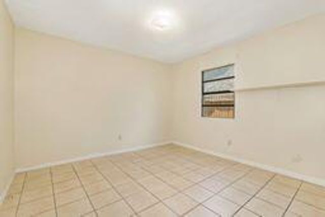 5003 Garden Avenue, West Palm Beach, FL 33405