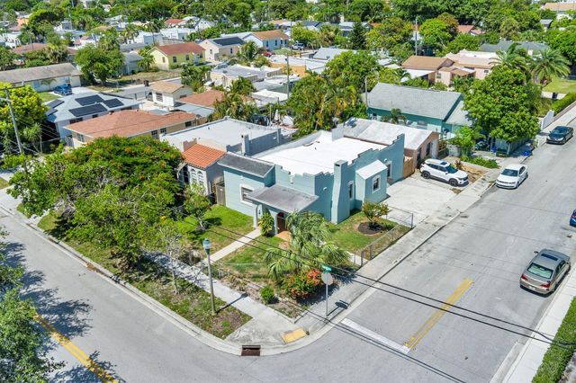 5003 Garden Avenue, West Palm Beach, FL 33405