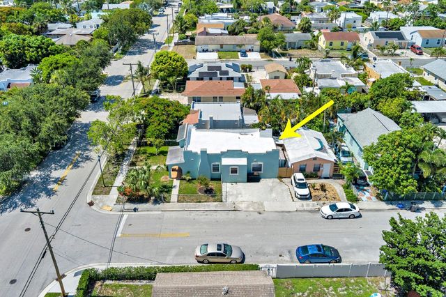 5003 Garden Avenue, West Palm Beach, FL 33405