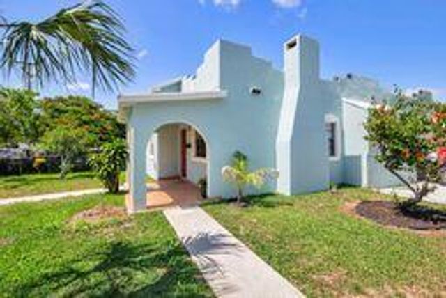 5003 Garden Avenue, West Palm Beach, FL 33405