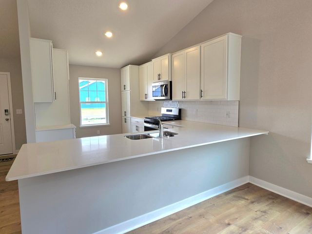 9820 Upper 89th Street S, Cottage Grove, MN 55016