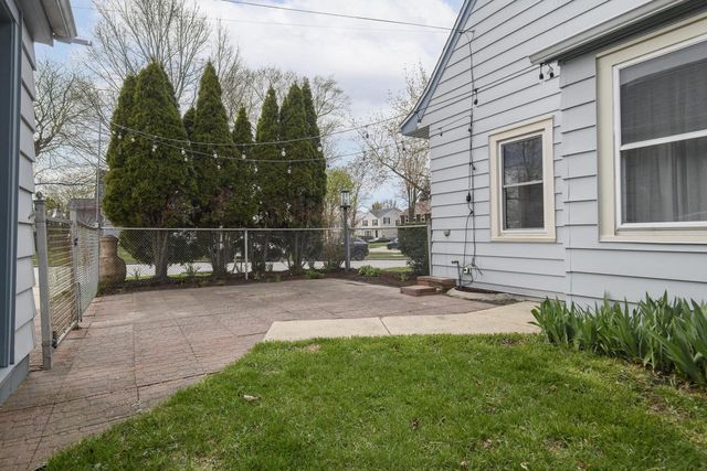3848 2nd STREET, Milwaukee, WI 53207