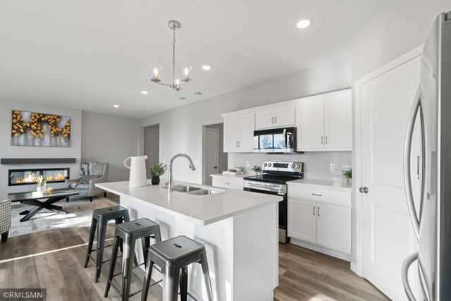 16588 Ulysses Street NW, Elk River, MN 55330