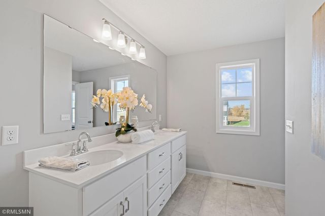16588 Ulysses Street NW, Elk River, MN 55330