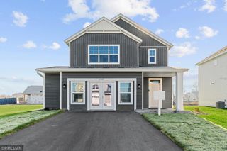 16588 Ulysses Street NW, Elk River, MN 55330