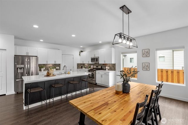 377 S Sergeant Street, Buckley, WA 98321