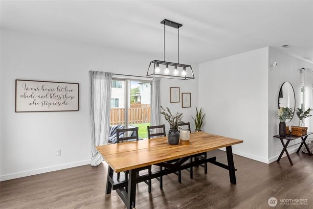 377 S Sergeant Street, Buckley, WA 98321