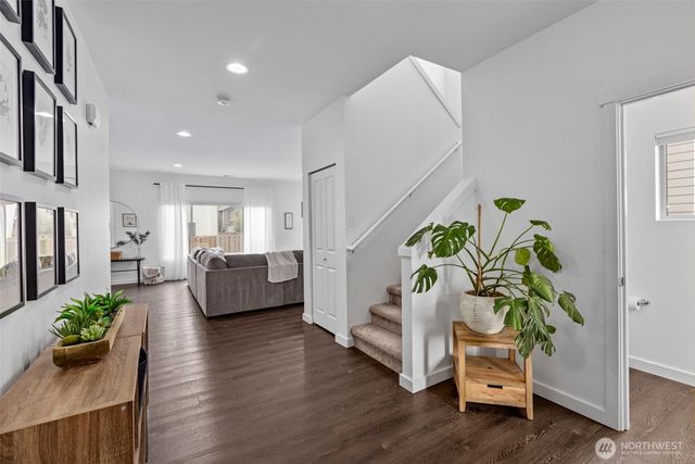 377 S Sergeant Street, Buckley, WA 98321