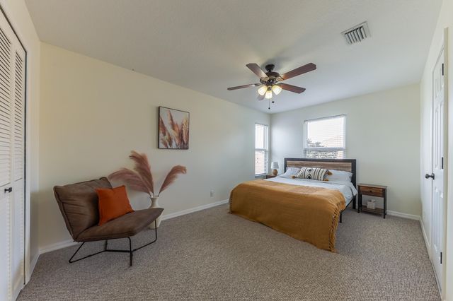 9 Meadows Park Lane, Boynton Beach, FL 33436