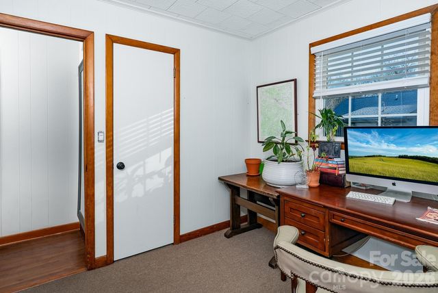 649 Ransom Street, Blowing Rock, NC 28605