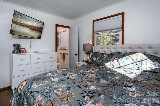 649 Ransom Street, Blowing Rock, NC 28605