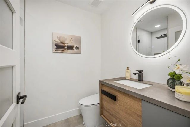 3253 San Amadeo P, Laguna Woods, CA 92637