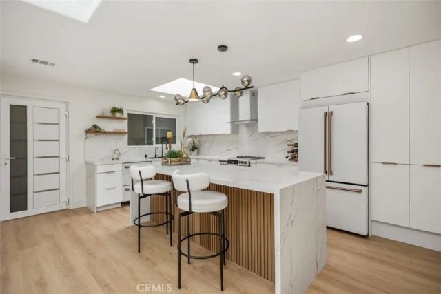 3253 San Amadeo P, Laguna Woods, CA 92637