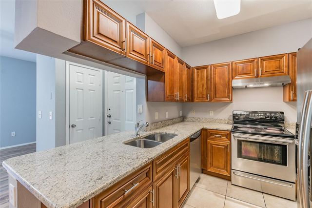 13015 SANCTUARY COVE DRIVE 101, Temple Terrace, FL 33637