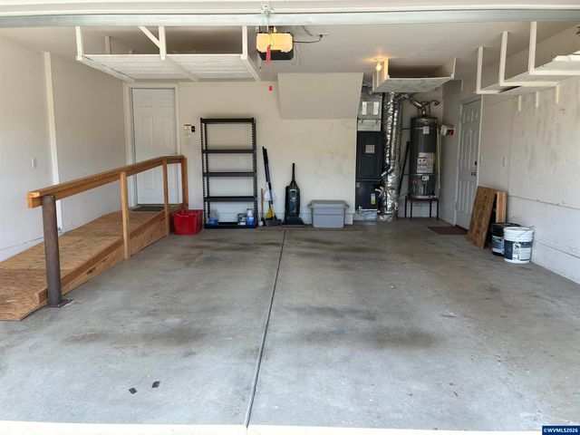 571 Hobson St, Stayton, OR 97383