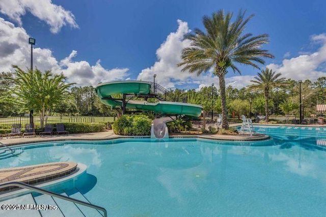 526 RICHMOND Drive, St. Johns, FL 32259