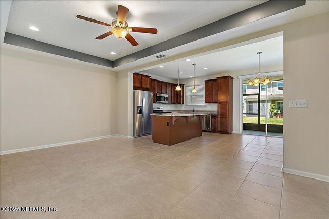 526 RICHMOND Drive, St. Johns, FL 32259