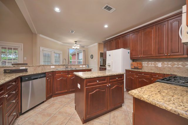 4730 Bayberry Street, Flower Mound, TX 75028