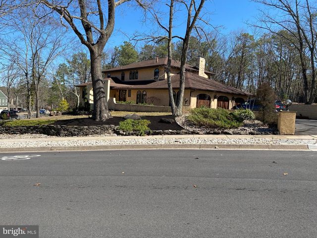 40 CHIPPENHAM DR, Voorhees, NJ 08043