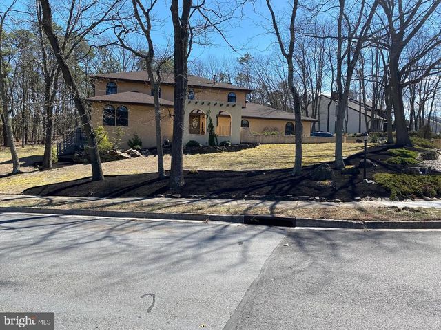 40 CHIPPENHAM DR, Voorhees, NJ 08043