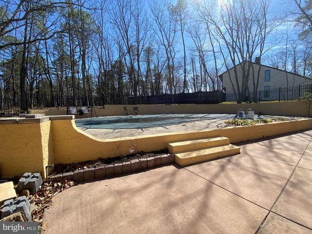 40 CHIPPENHAM DR, Voorhees, NJ 08043