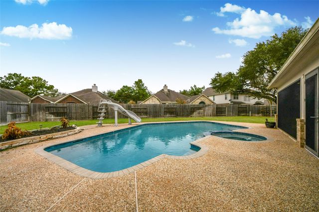 16310 Linden Springs Court, Houston, TX 77095